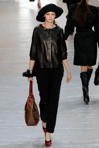 Look 25